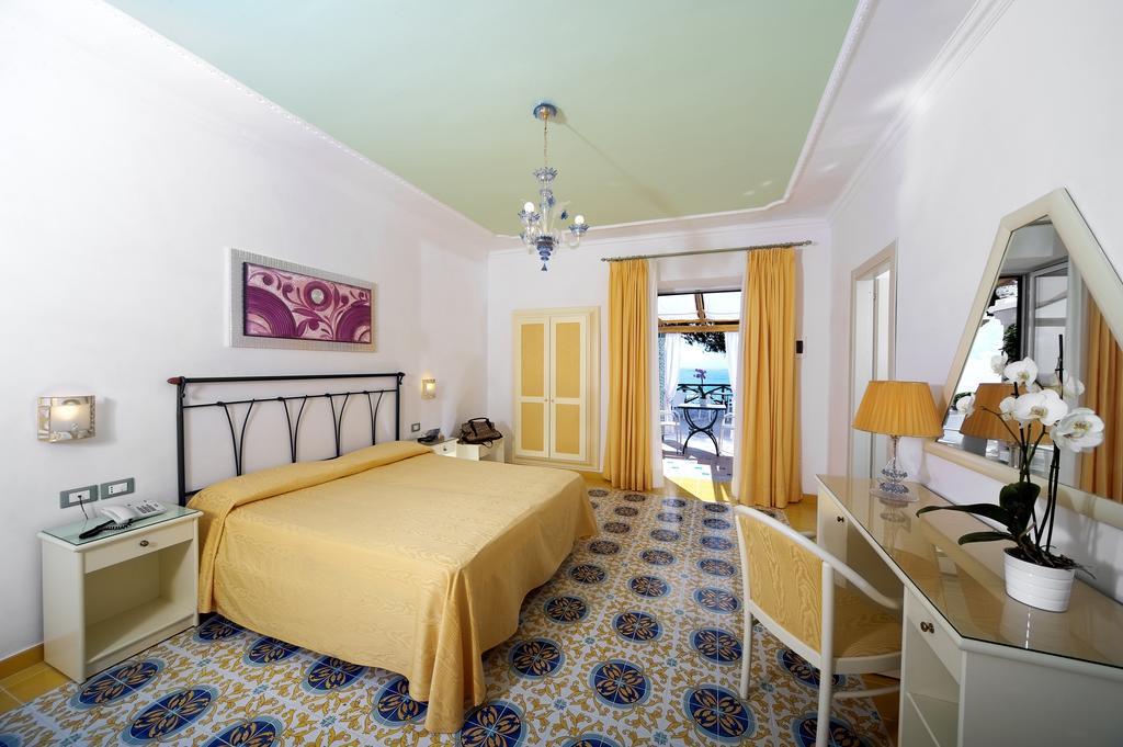 Hotel Villa Bianca Forio  Phòng bức ảnh