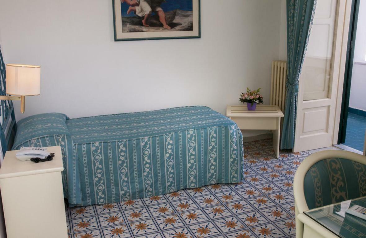 Hotel Villa Bianca Forio  Ngoại thất bức ảnh